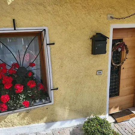 In Cima Alla Contrada *