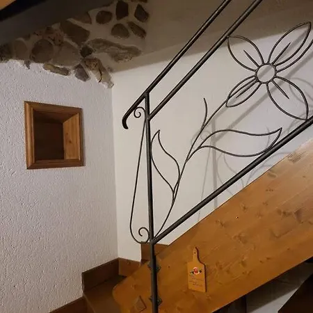 公寓 In Cima Alla Contrada 皮耶韦迪卡多雷