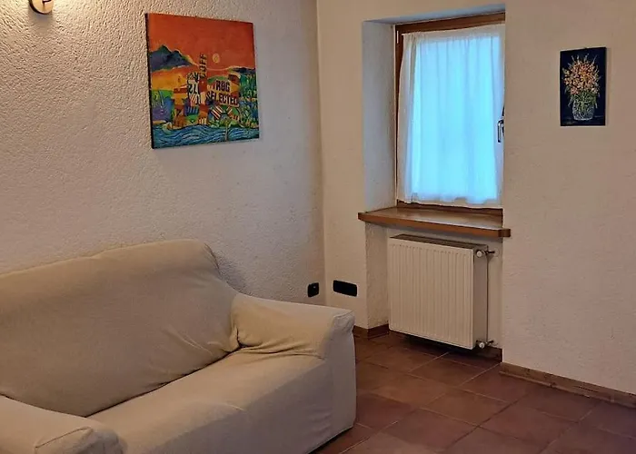 In Cima Alla Contrada *